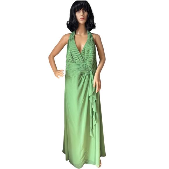 David’s Bridal Green Chiffon Halter Draped cascade Dress Style F12688 size 18 - Picture 15 of 16